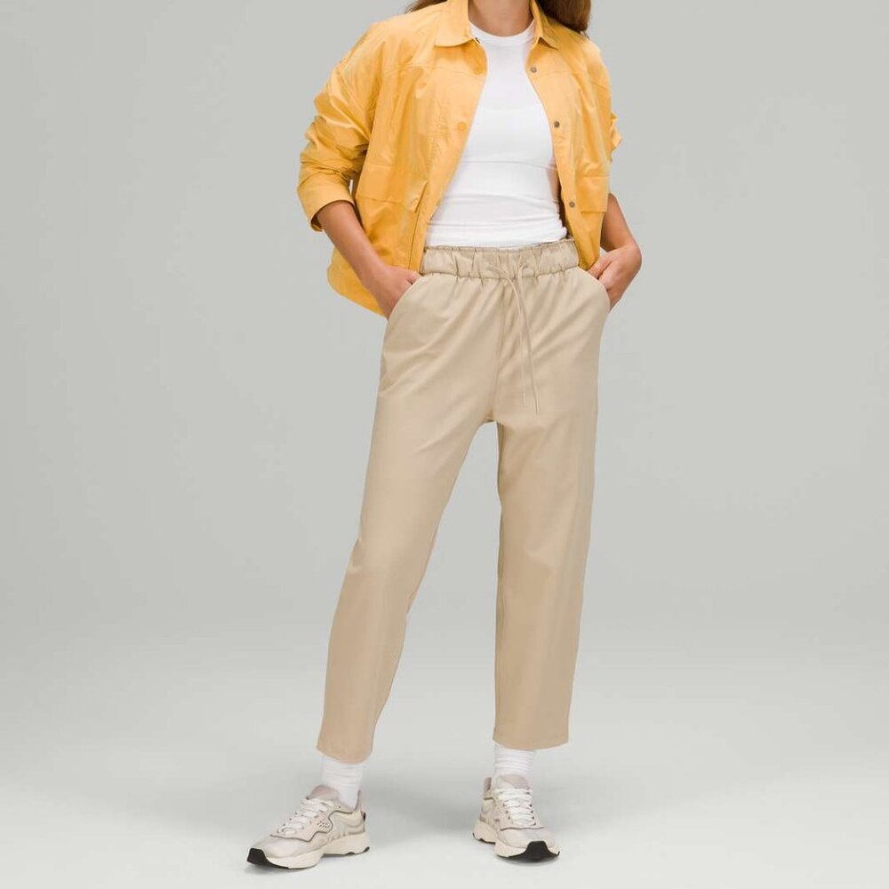 LLL Stretch High Rise Crop 23"